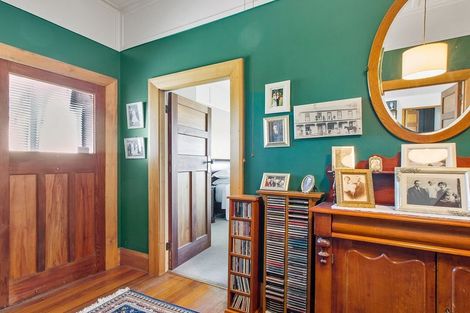 Photo of property in 12 Parsonage Road, Waimate, 7924