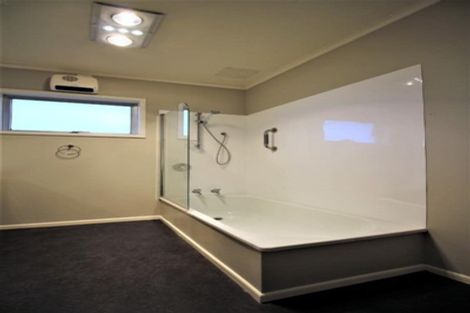 Photo of property in 1/11 Troon Place, Papatoetoe, Auckland, 2025