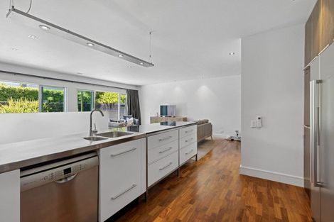 Photo of property in 6/258 Hurstmere Road, Takapuna, Auckland, 0622