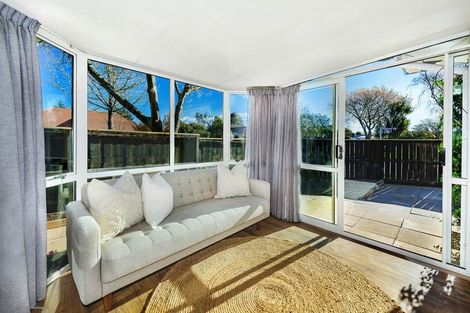 Photo of property in 1/6 Kent Lodge Avenue, Avonhead, Christchurch, 8042
