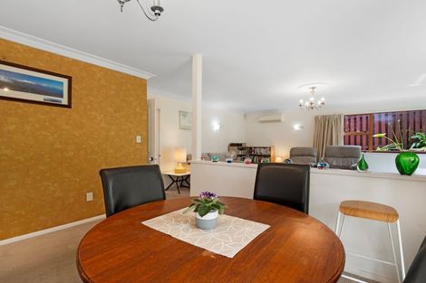 Photo of property in 2a Saint Leonard Street, Saint Johns Hill, Whanganui, 4501