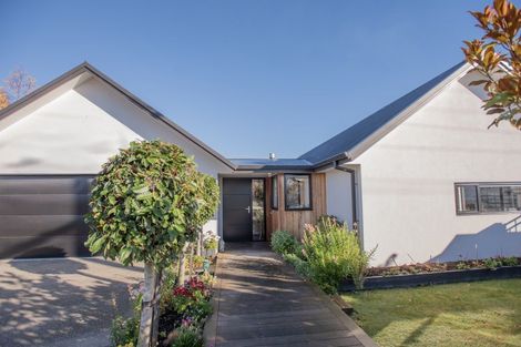 Photo of property in 218 Park Street, Winton, 9720