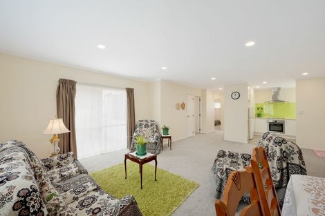 Photo of property in 25 Pomaria Road, Henderson, Auckland, 0610