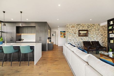 Photo of property in Kawarau Heights, 21 Kawarau Heights Boulevard, Lake Hayes, Queenstown, 9304