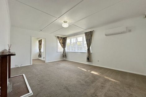 Photo of property in 49 Godley Street, Waiwhetu, Lower Hutt, 5010