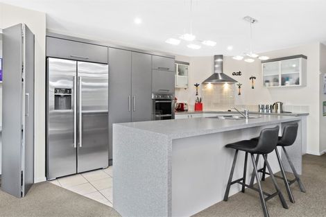 Photo of property in 18 Country Palms Drive, Halswell, Christchurch, 8025