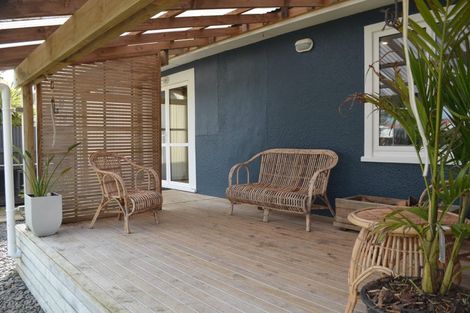 Photo of property in 137 Cornfoot Street, Castlecliff, Whanganui, 4501