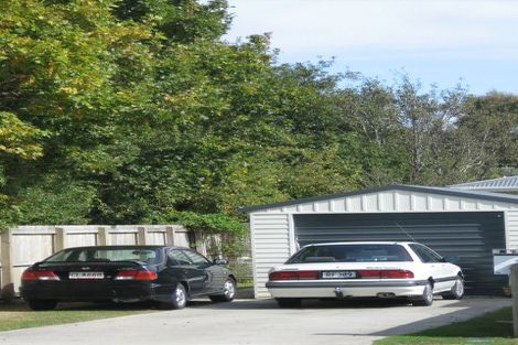 Photo of property in 16a Bathurst Street, Silverstream, Upper Hutt, 5019