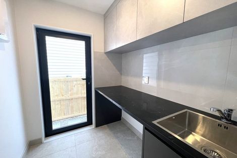 Photo of property in 43b Greenmeadows Avenue, Manurewa East, Auckland, 2102