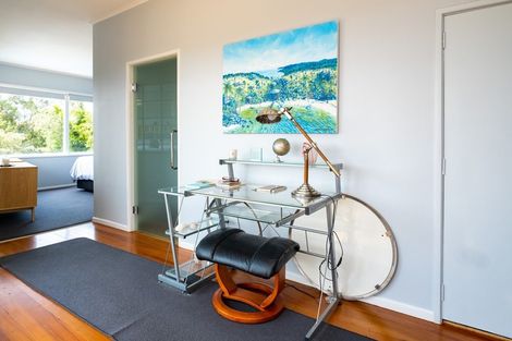 Photo of property in 13 Awarua Crescent, Havelock North, 4130