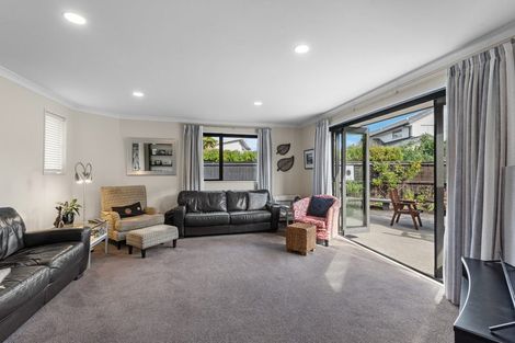 Photo of property in 8 Sandalwood Place, Waimairi Beach, Christchurch, 8083