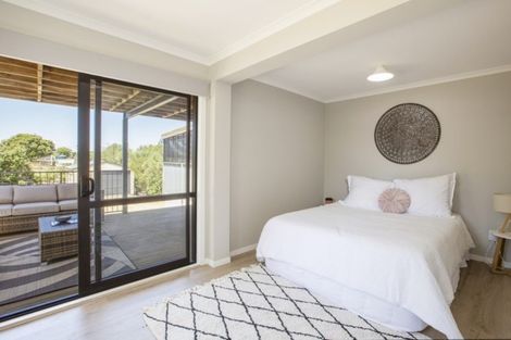 Photo of property in 57 Pinedale Crescent, Riversdale Beach, Masterton, 5872