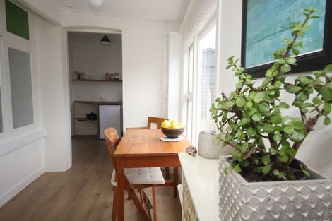 Photo of property in 2/76 Oram Avenue, New Brighton, Christchurch, 8061