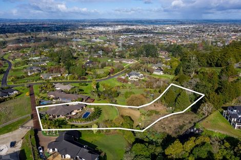 Photo of property in 136 Polo Prince Drive, Alfriston, Auckland, 2105