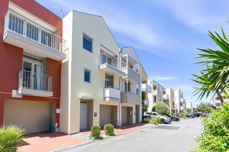 Photo of property in Marrakech Cafe, 41/305 Evans Bay Parade, Hataitai, Wellington, 6021