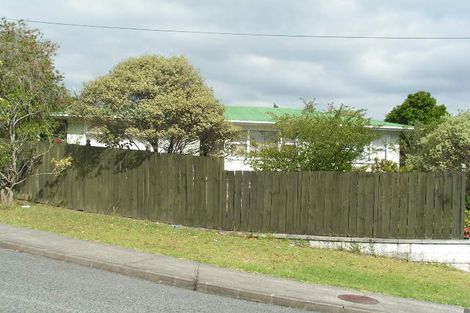 Photo of property in 1 Arrow Road, Forrest Hill, Auckland, 0620