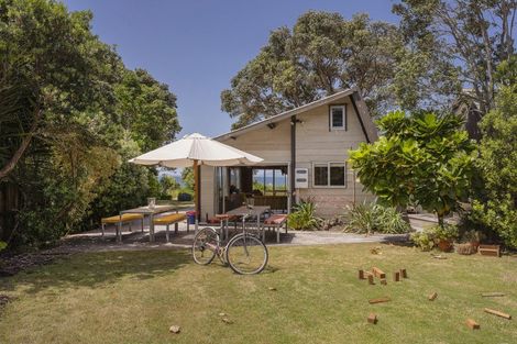 Photo of property in 122 Mangakahia Drive, Whangapoua, Coromandel, 3582