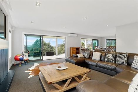 Photo of property in 1225 East Coast Road, Redvale, Albany, 0794