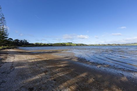 Photo of property in 14 Marchant Road, Hihi, Mangonui, 0494