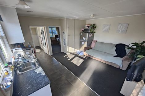 Photo of property in 27 Lancaster Street, Highbury, Palmerston North, 4412