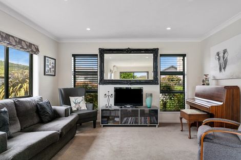 Photo of property in 15 Windsor Street, Richmond Heights, Taupo, 3330