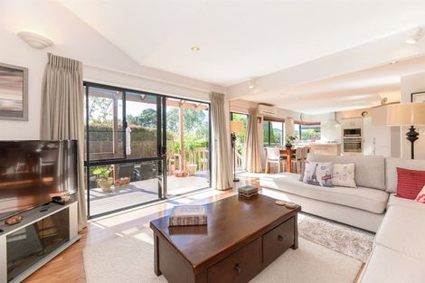 Photo of property in 1/43a Corunna Road, Milford, Auckland, 0620