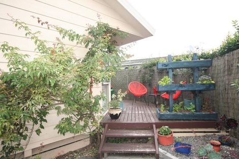 Photo of property in 36b Aquarius Drive, Kawaha Point, Rotorua, 3010