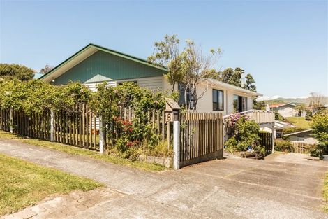 Photo of property in 6 Inlet View, Titahi Bay, Porirua, 5022