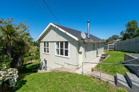 Photo of property in 27 Hanlon Street, Halfway Bush, Dunedin, 9010