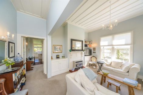 Photo of property in 27 Bond Street, Marton, 4710