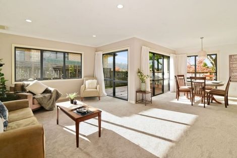 Photo of property in 1 Hoyte Place, Pukehangi, Rotorua, 3015