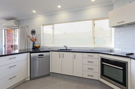 Photo of property in 59 Whiting Crescent, Greenmeadows, Napier, 4112