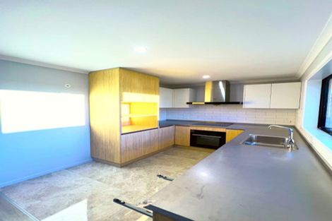 Photo of property in 6 Korokio Lane, Halswell, Christchurch, 8025