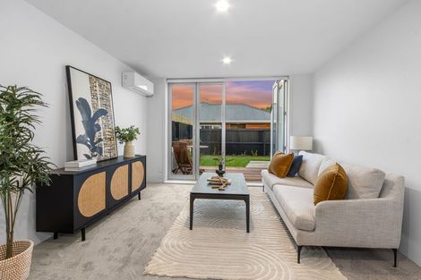 Photo of property in 2/30 Picton Avenue, Riccarton, Christchurch, 8011