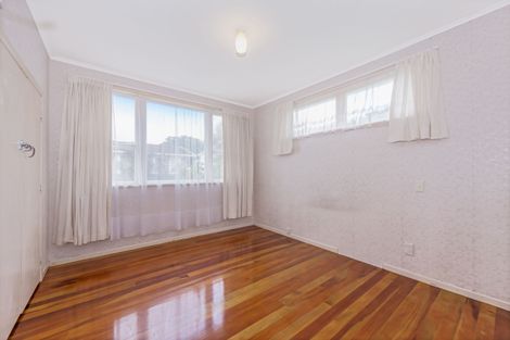 Photo of property in 1/13 Arahia Street, Northcote, Auckland, 0627