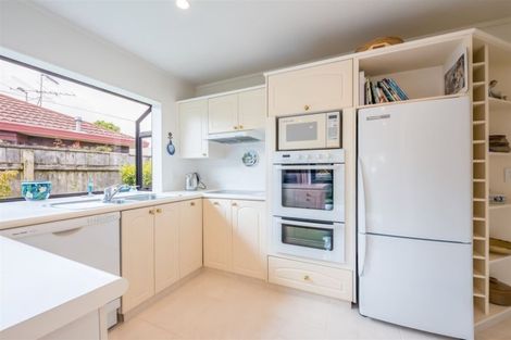 Photo of property in 4a Avalon Crescent, Avalon, Lower Hutt, 5011