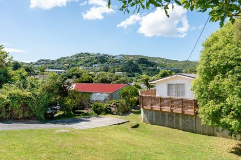 Photo of property in 13 Thurleigh Grove, Karori, Wellington, 6012