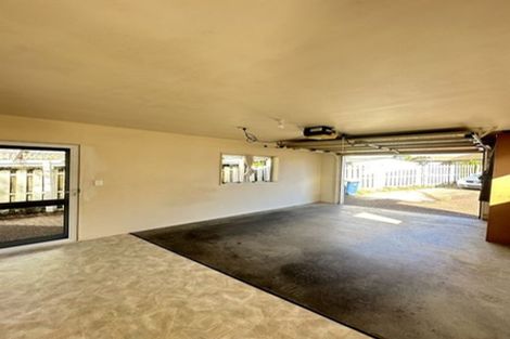 Photo of property in 24a Martin Jugum Lane, Ranui, Auckland, 0612