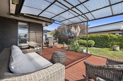 Photo of property in 25 Trump Place, Kelvin Grove, Palmerston North, 4414