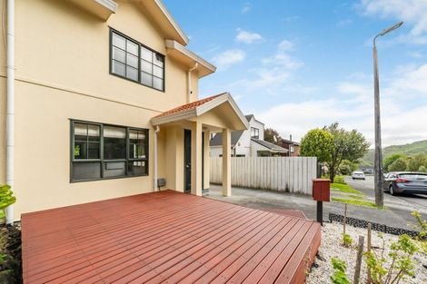 Photo of property in 16b Parsons Glen, Karori, Wellington, 6012
