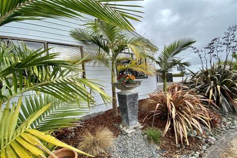 Photo of property in 91 Wiseley Road, West Harbour, Auckland, 0618