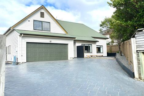 Photo of property in 7 Claverton Grove, Churton Park, Wellington, 6037