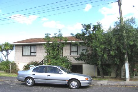 Photo of property in 5 City View Terrace, Birkenhead, Auckland, 0626