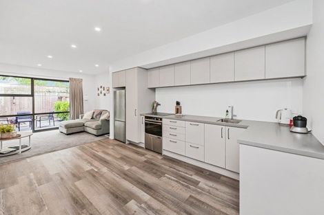 Photo of property in 2/169 Cranford Street, St Albans, Christchurch, 8014