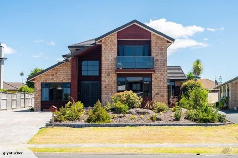 Photo of property in 22 Key West Drive, One Tree Point, 0118