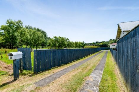 Photo of property in 80 Parris Street, Waitara, 4320