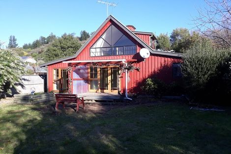 Photo of property in 152 Port Hills Road, Heathcote Valley, Christchurch, 8022