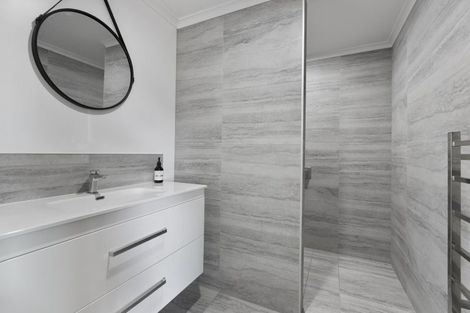 Photo of property in 68 Bayly Street, Waitara, 4320