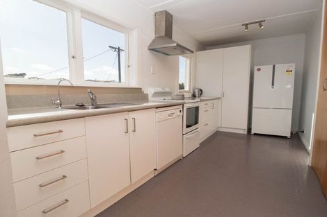 Photo of property in 35 Beach Street, Fitzroy, New Plymouth, 4312