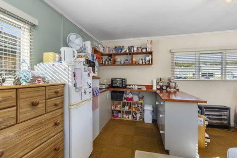 Photo of property in 78 Oxford Street, Tawa, Wellington, 5028